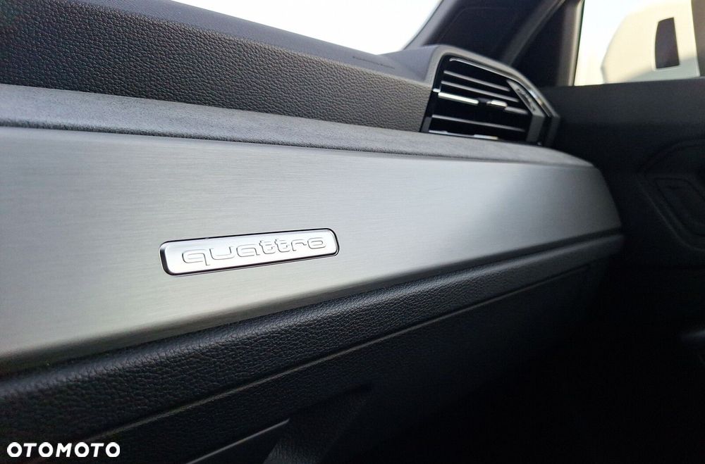 Audi Q3 40 TFSI Quattro S-Line S tronic - 30