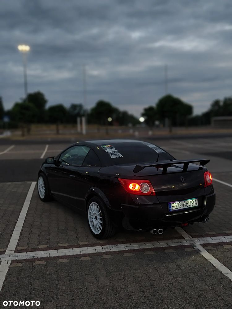 Renault Megane 2.0 16V Privilege - 4