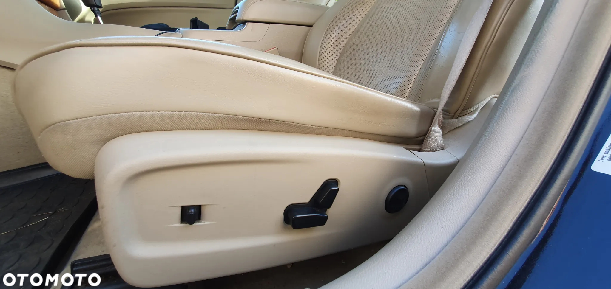 Chrysler 300C - 11