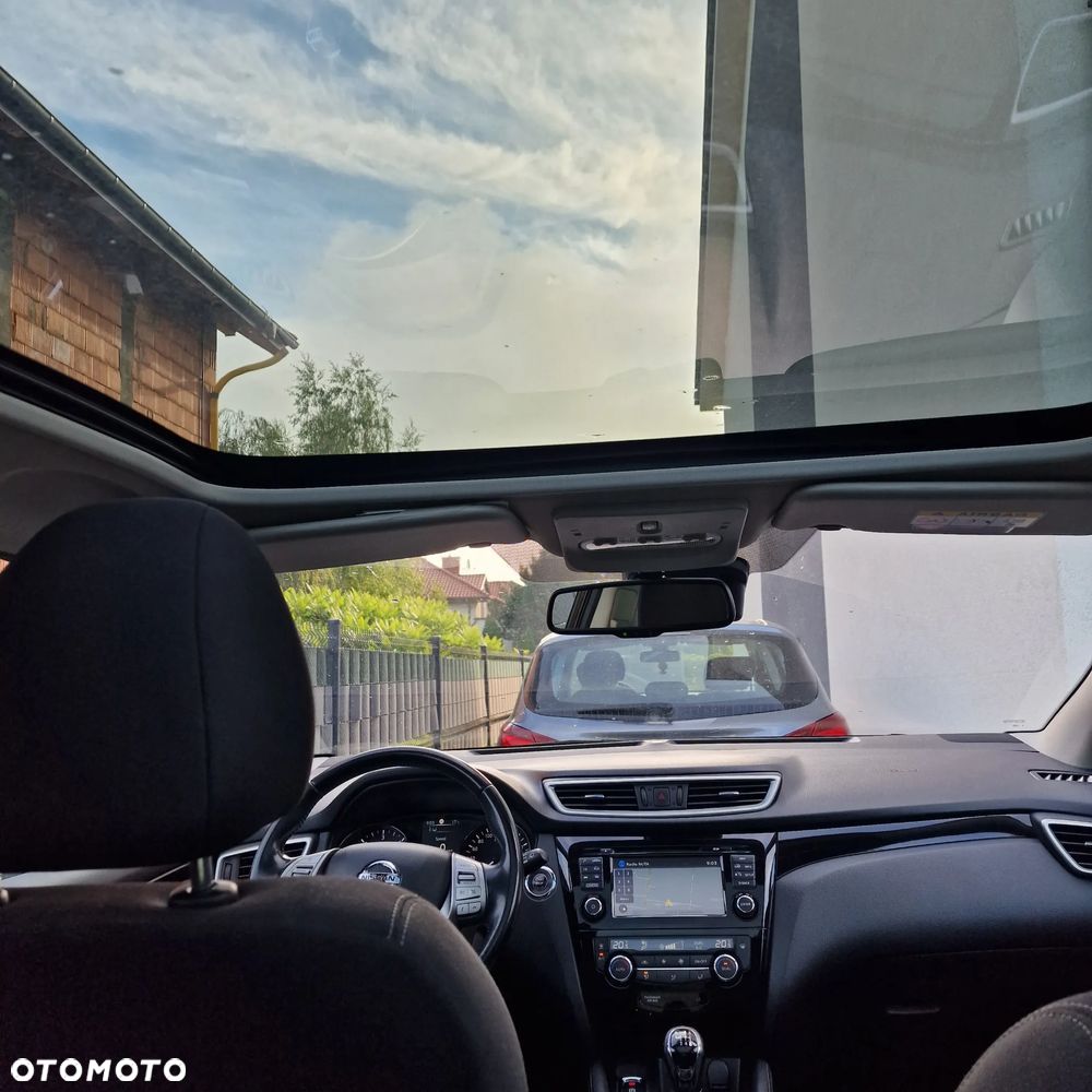 Nissan Qashqai 1.5 dCi N-Connecta EU6 - 3