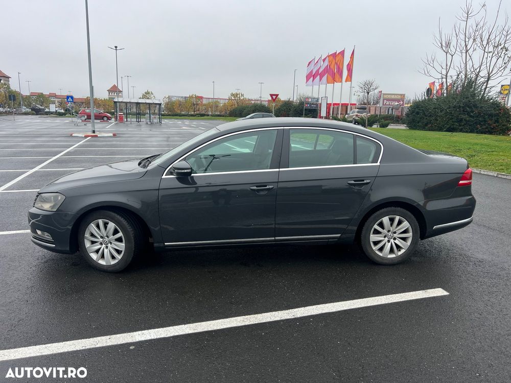Volkswagen Passat 2.0 TDI Blue TDI Comfortline - 3