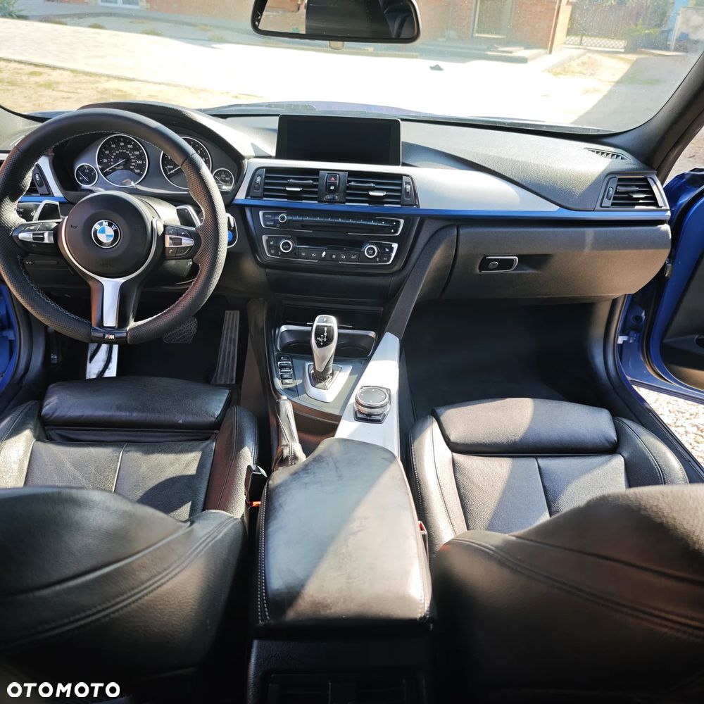 BMW Seria 3 335i Sport Line - 9