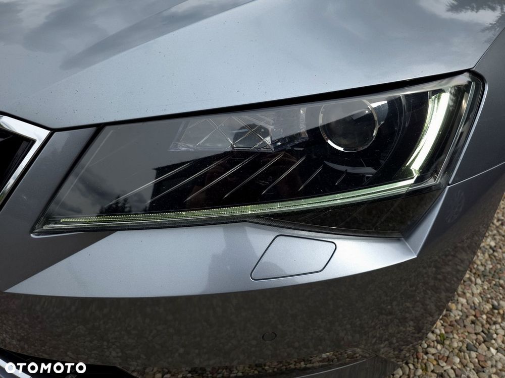 Skoda Superb 2.0 TDI Style - 26