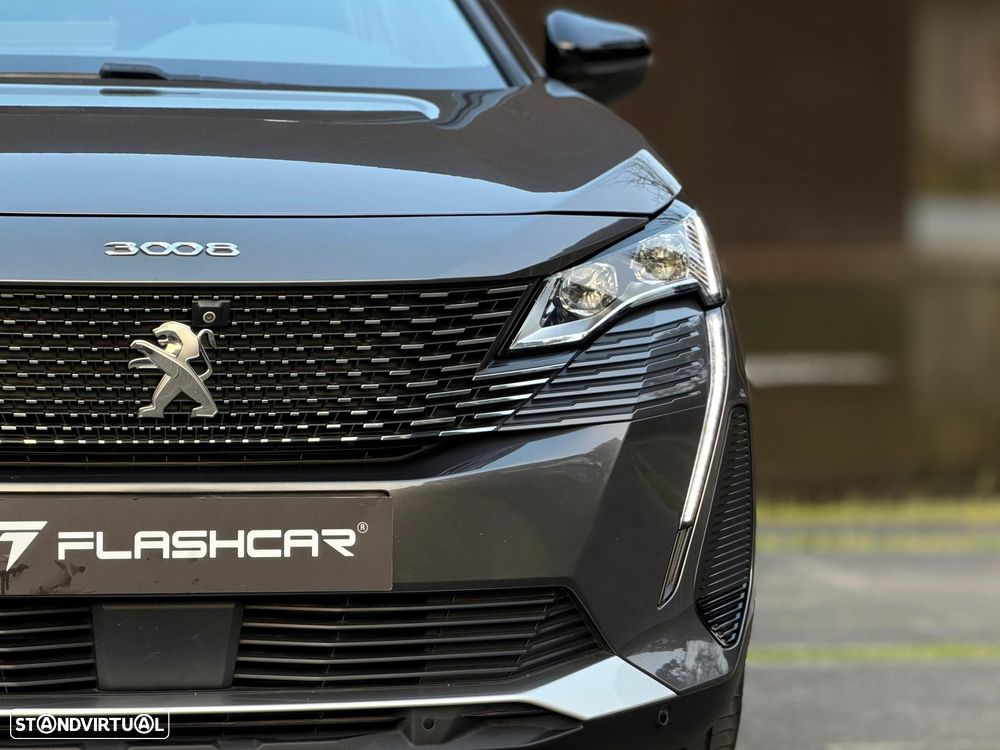 Peugeot 3008 1.6 Hybrid4 GT Pack e-EAT8 - 28