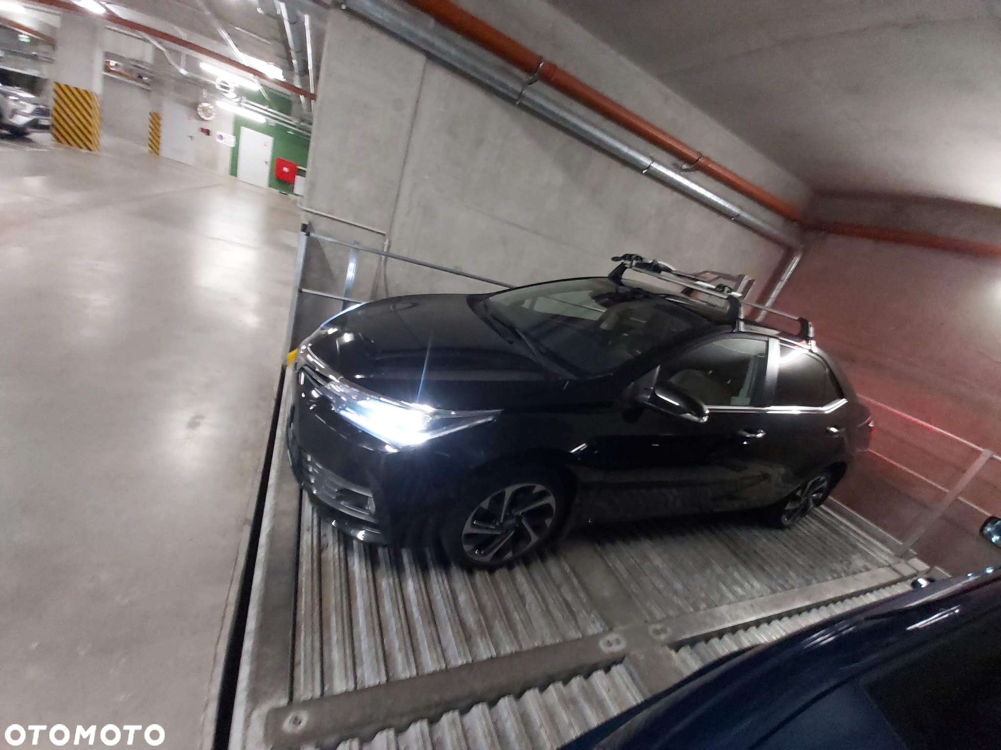 Bagażnik dachowy Toyota /Uchwyt na rower Thule ProRide - 10