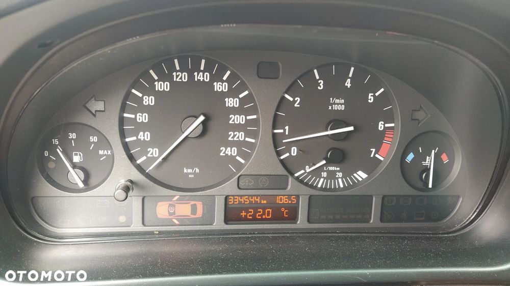 BMW Seria 5 - 10
