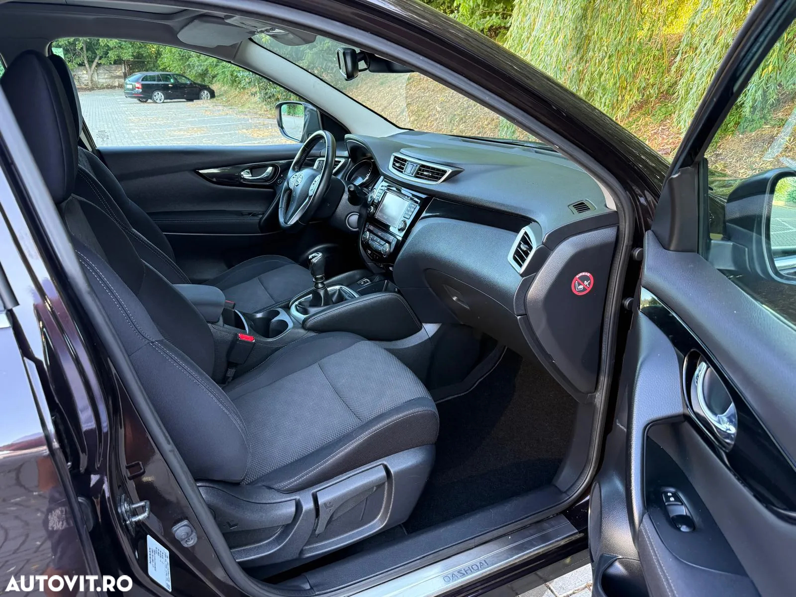 Nissan Qashqai 1.5 DCI N-Connecta - 21