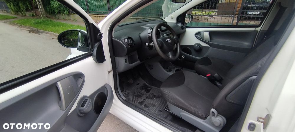 Toyota Aygo - 7