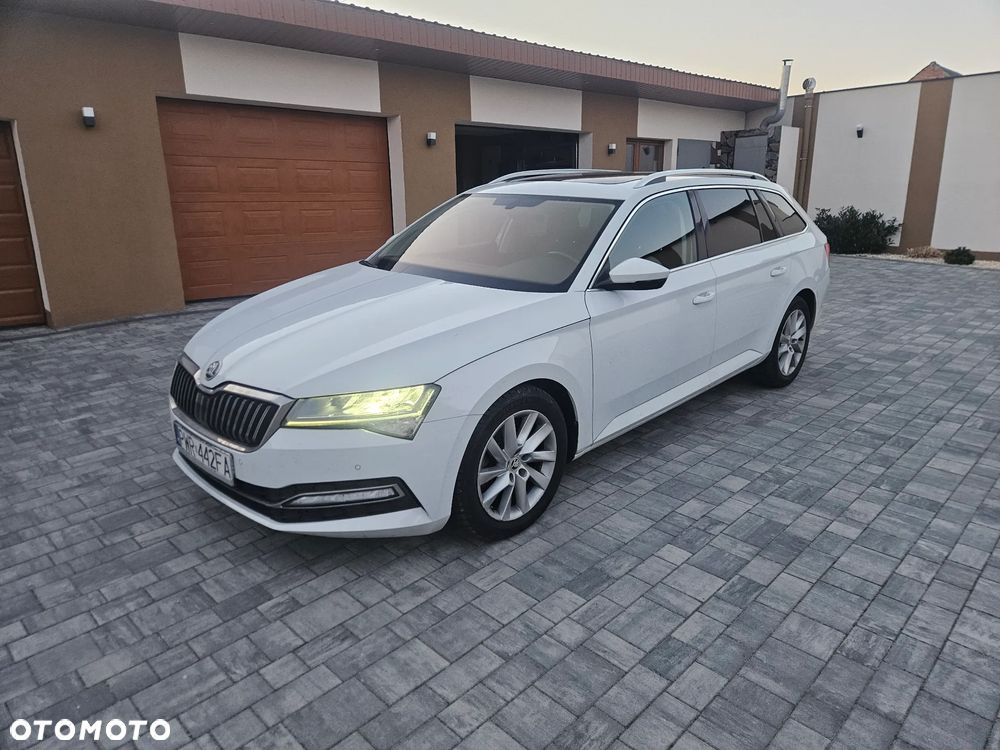 Skoda Superb 1.5 TSI ACT DSG Ambition - 8