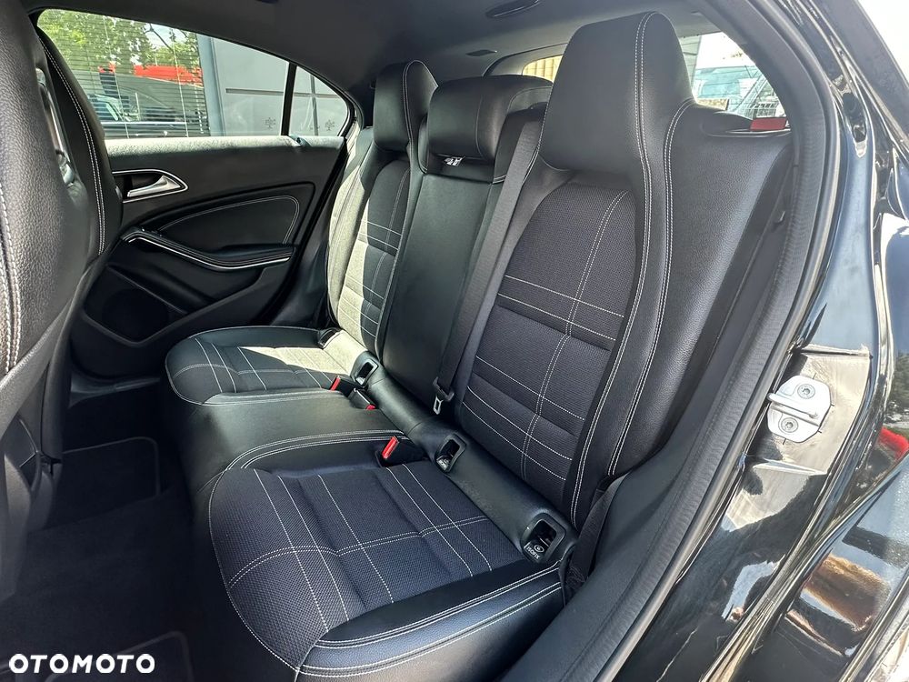 Mercedes-Benz Klasa A 180 (BlueEFFICIENCY) Style - 23
