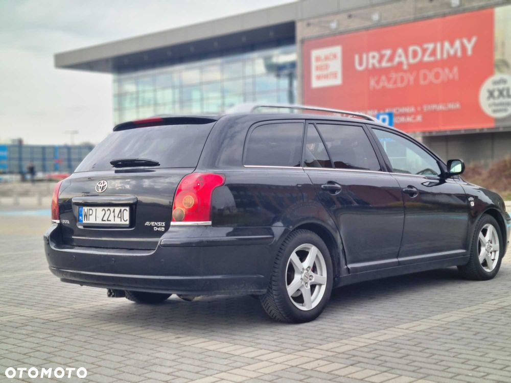 Toyota Avensis - 5