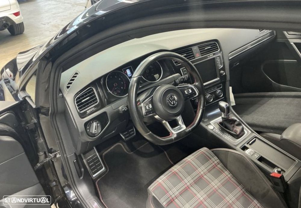 VW Golf 2.0 TSi GTi DSG Performance - 6