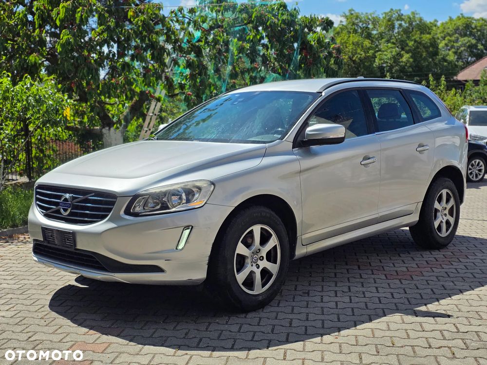 Volvo XC 60 D4 Geartronic Momentum - 1
