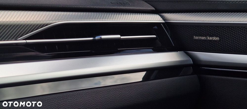 Volkswagen Arteon 2.0 TSI R-Line DSG - 36