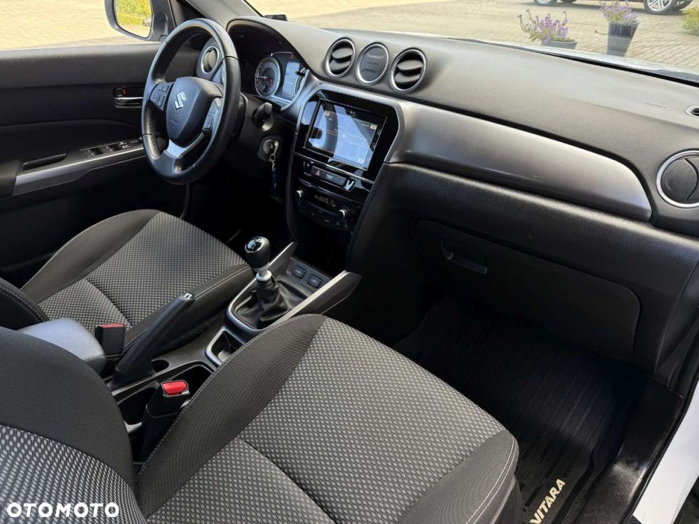 Suzuki Vitara - 28