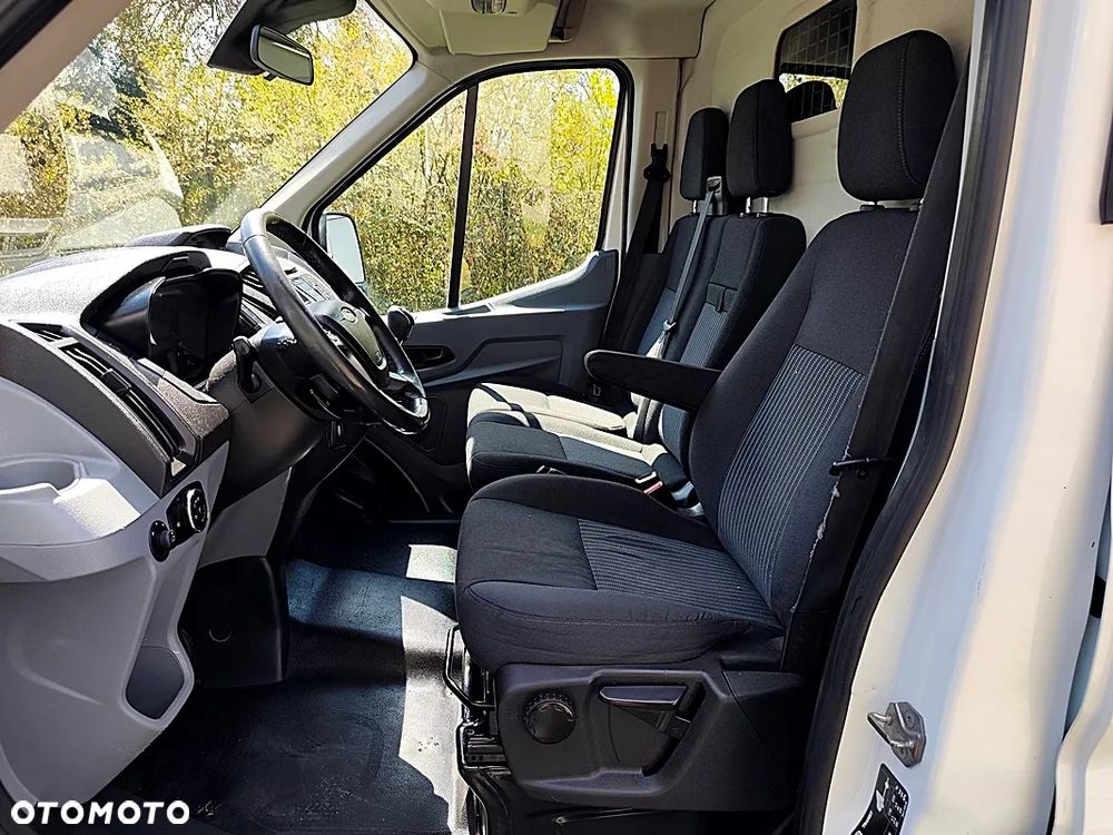 Ford Transit - 9
