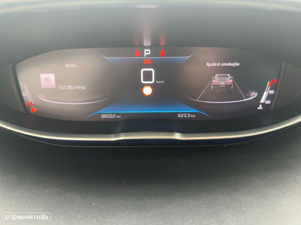 Peugeot 3008 1.2 PureTech Allure Pack EAT8 - 14