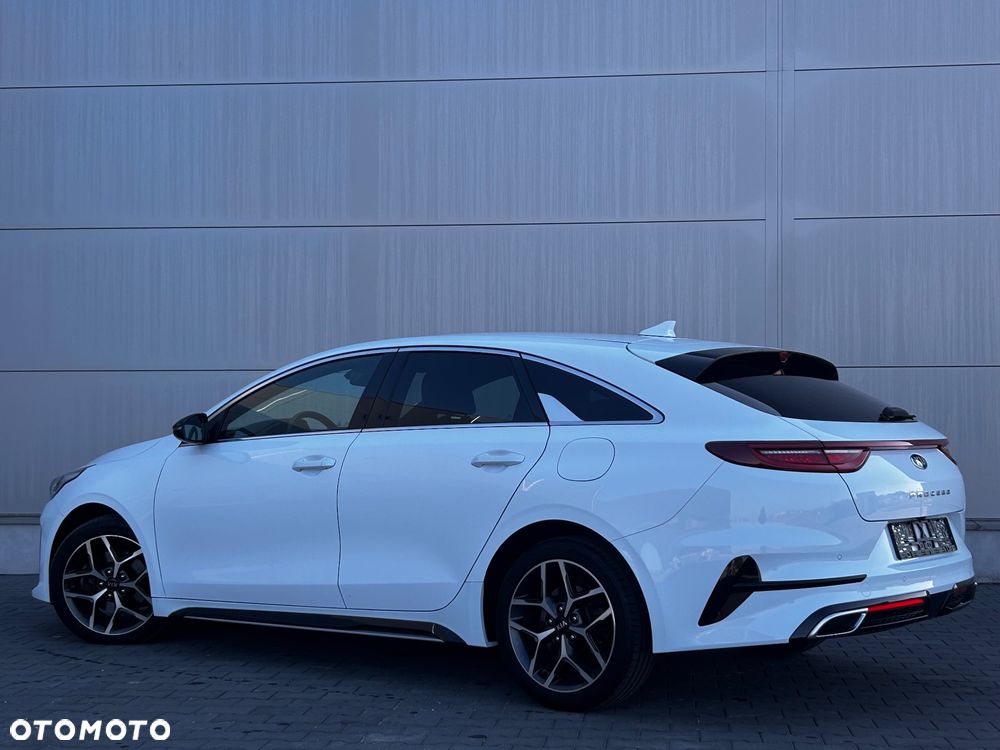 Kia ProCeed 1.5 T-GDI DCT7 OPF (48V Mild Hybrid) GT Line - 11