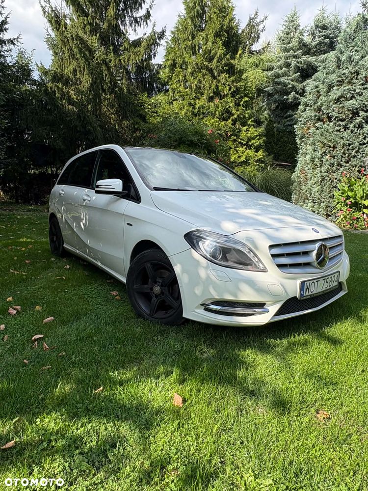 Mercedes-Benz Klasa B 180 CDI - 1