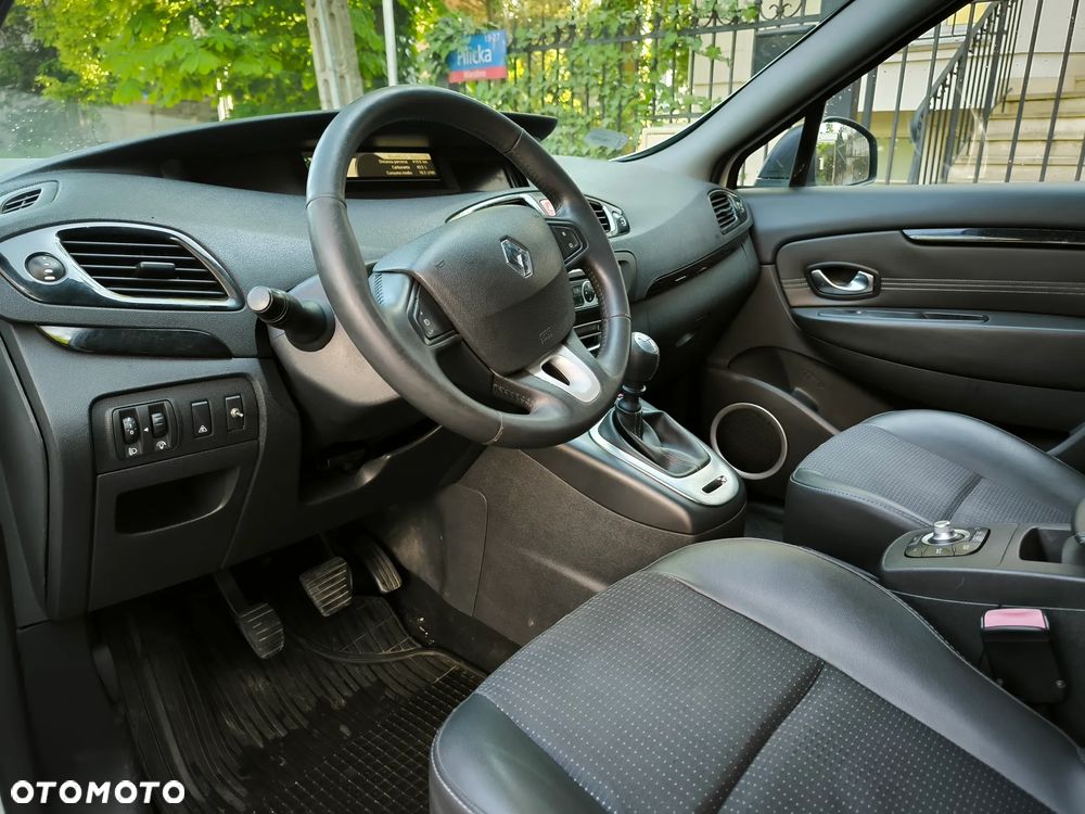 Renault Scenic TCe 130 Dynamique - 13