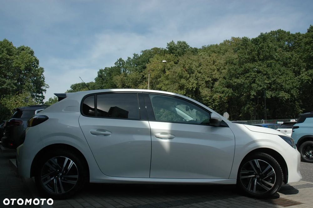 Peugeot 208 1.2 PureTech Allure Pack S&S EAT8 - 4