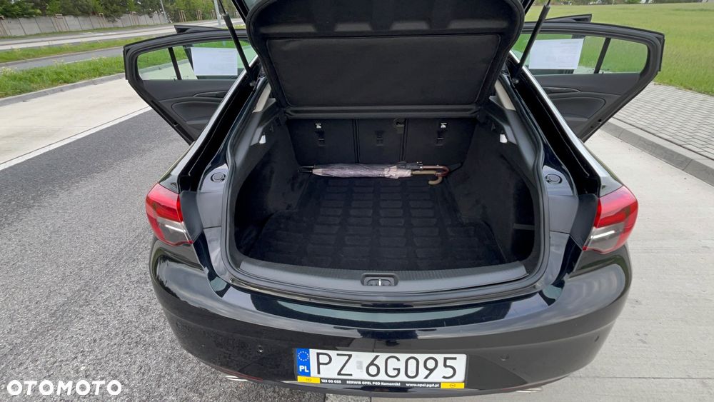 Opel Insignia - 17
