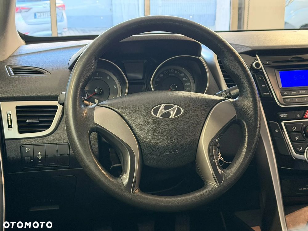 Hyundai i30 - 18