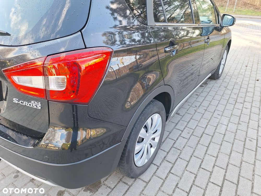 Suzuki SX4 S-Cross 1.4 T Premium - 26