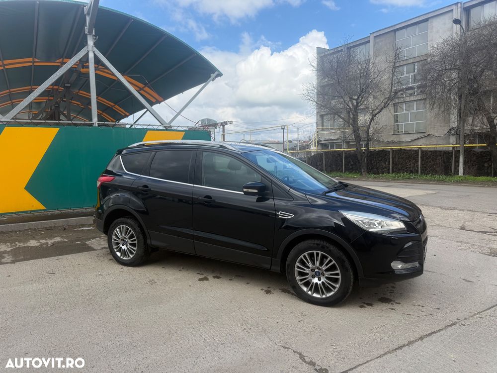 Ford Kuga 2.0 TDCi Powershift 4WD Titanium - 1