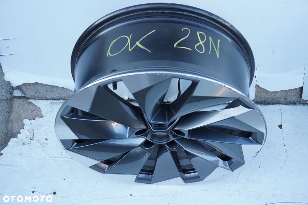 Skoda 5x112 21 8,5J et40 5LA601025L - 4