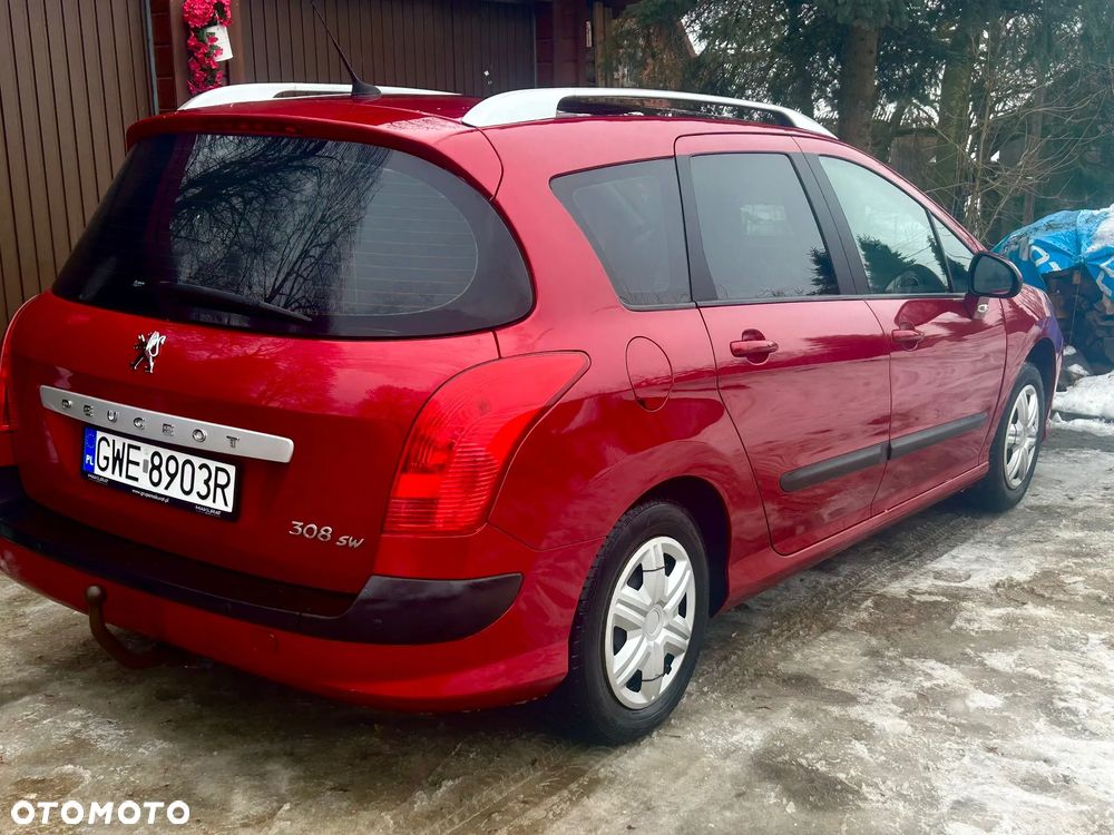 Peugeot 308 - 8