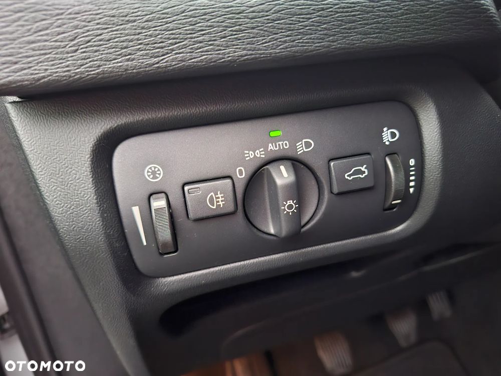 Volvo V40 D2 Kinetic - 18