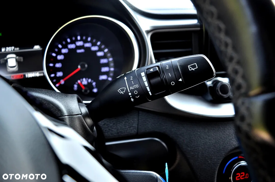 Kia XCeed 1.6 CRDi SCR L Business Line - 28