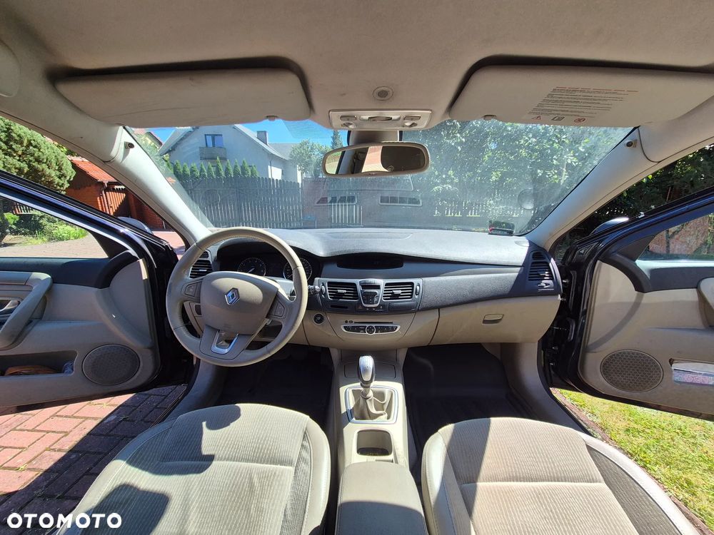 Renault Laguna 2.0 Authentique - 9