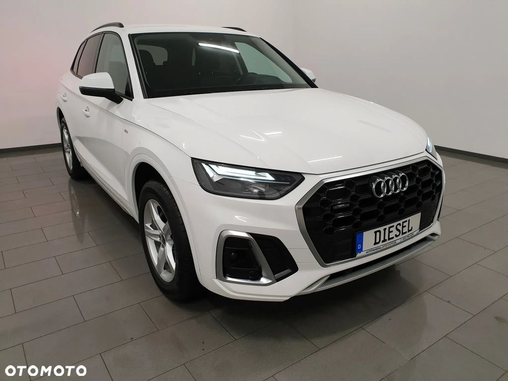 Audi Q5 40 TDI quattro S tronic S line - 38