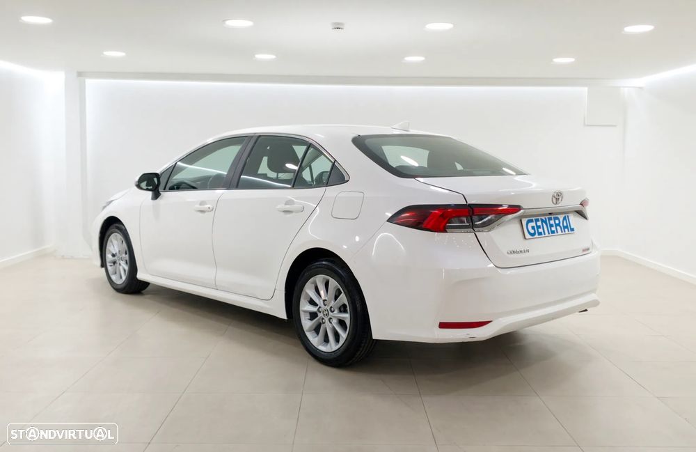 Toyota Corolla - 3