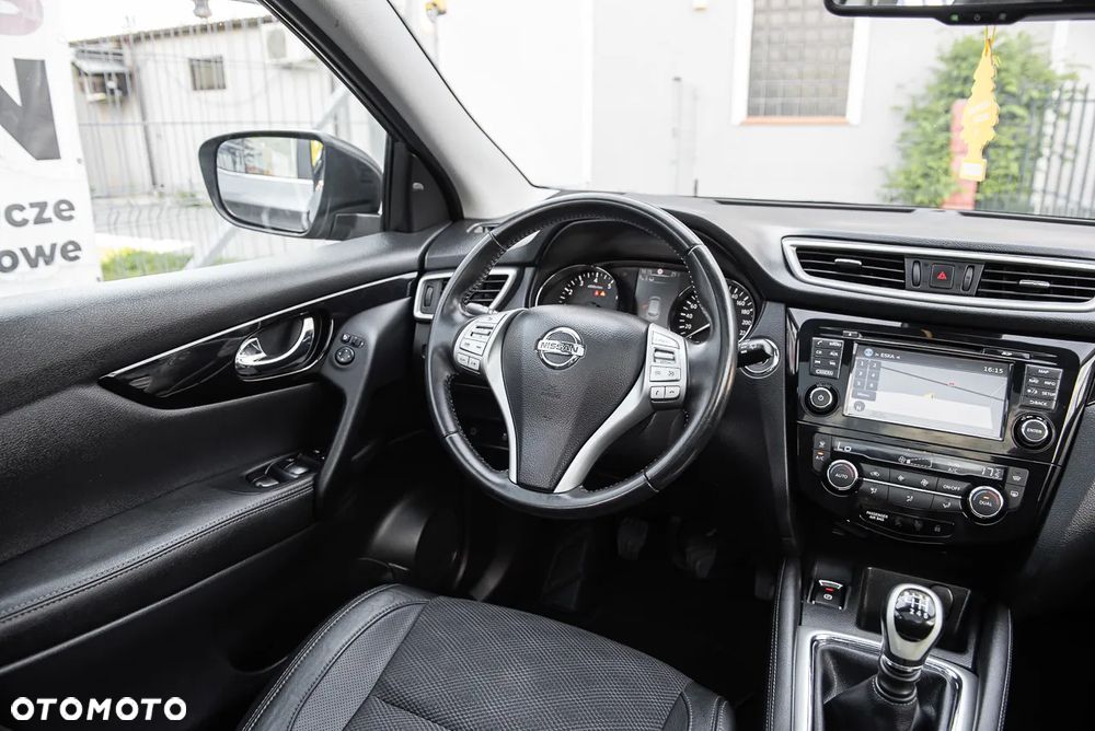 Nissan Qashqai 1.6 DIG-T 360 - 27