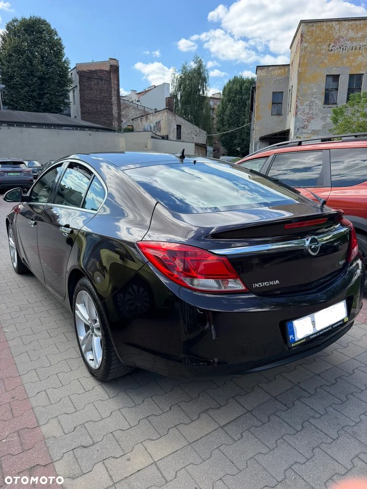 Opel Insignia 2.0 CDTI Cosmo - 3