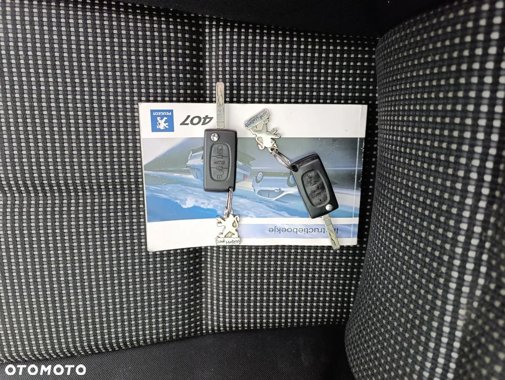 Peugeot 407 HDi 110 Business Line - 26