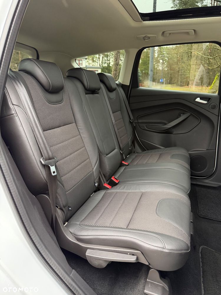 Ford Kuga 2.0 TDCi Titanium S - 15