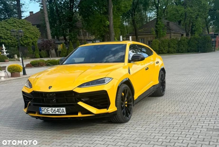 Lamborghini Urus - 6