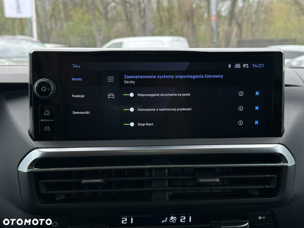 Peugeot Traveller - 36