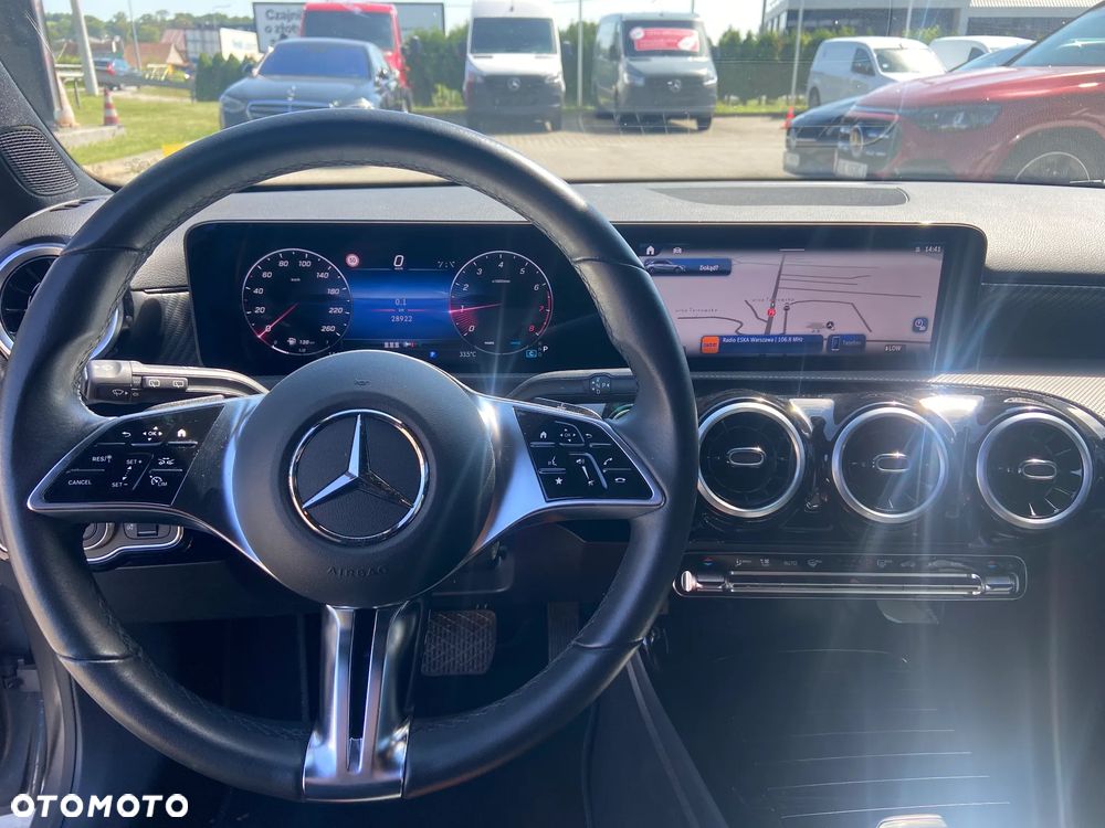 Mercedes-Benz Klasa A 200 Progressive 7G-DCT - 11