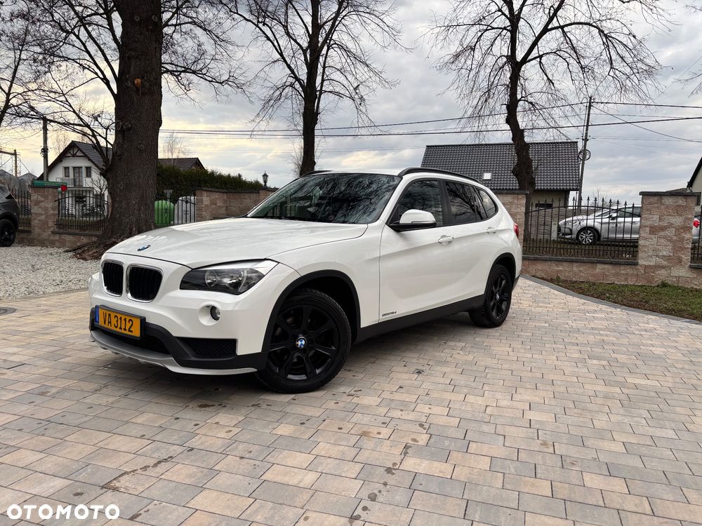 BMW X1 sDrive16d Sport Line - 1