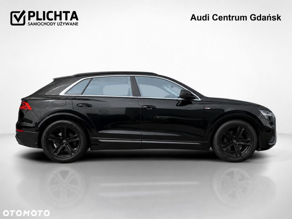 Audi Q8 - 7