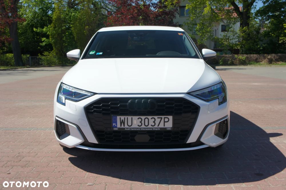 Audi A3 Sportback 30 TDI Advanced - 2