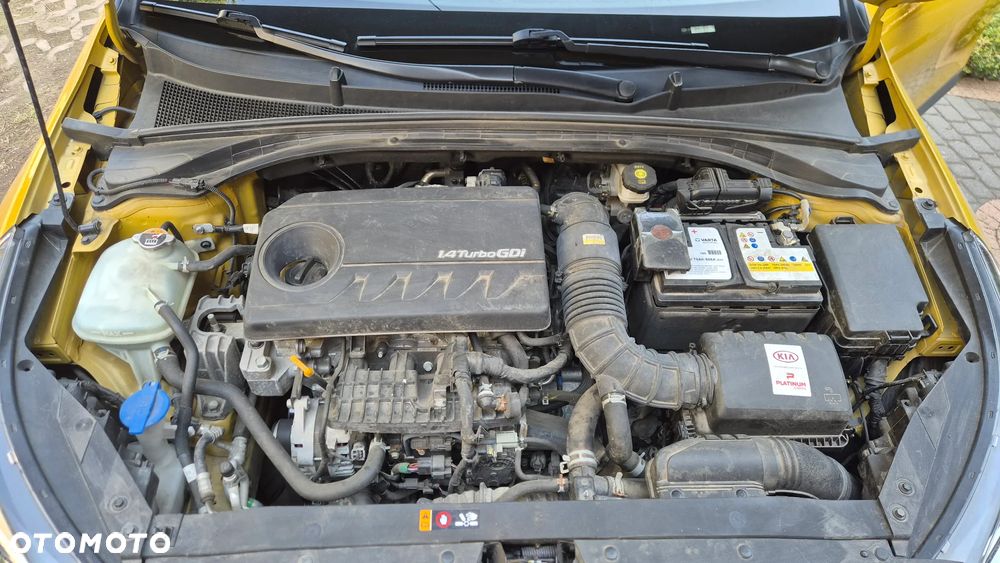 Kia XCeed 1.4 T-GDI L Business Line DCT - 26