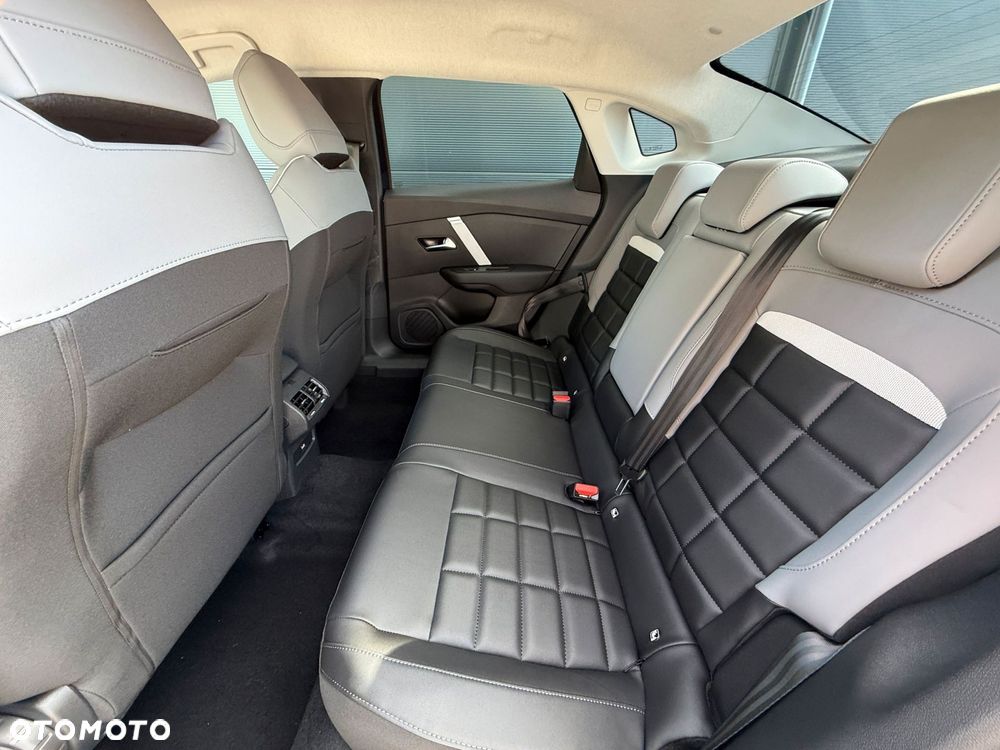Citroën C4X 1.2 mHEV Max eDCT6 - 9