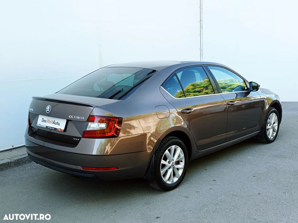 Skoda Octavia 2.0 TDI 4X4 STYLE - 9