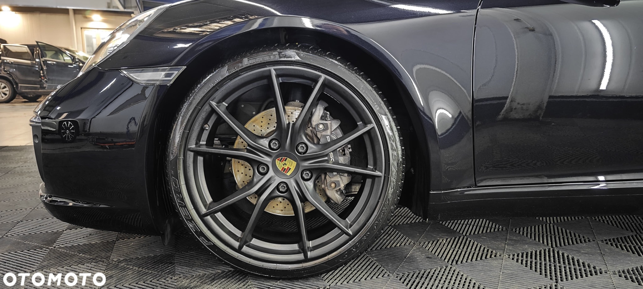 Porsche 911 Carrera PDK - 18